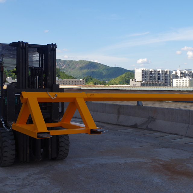 CF-TS-200 Tarp Spreader