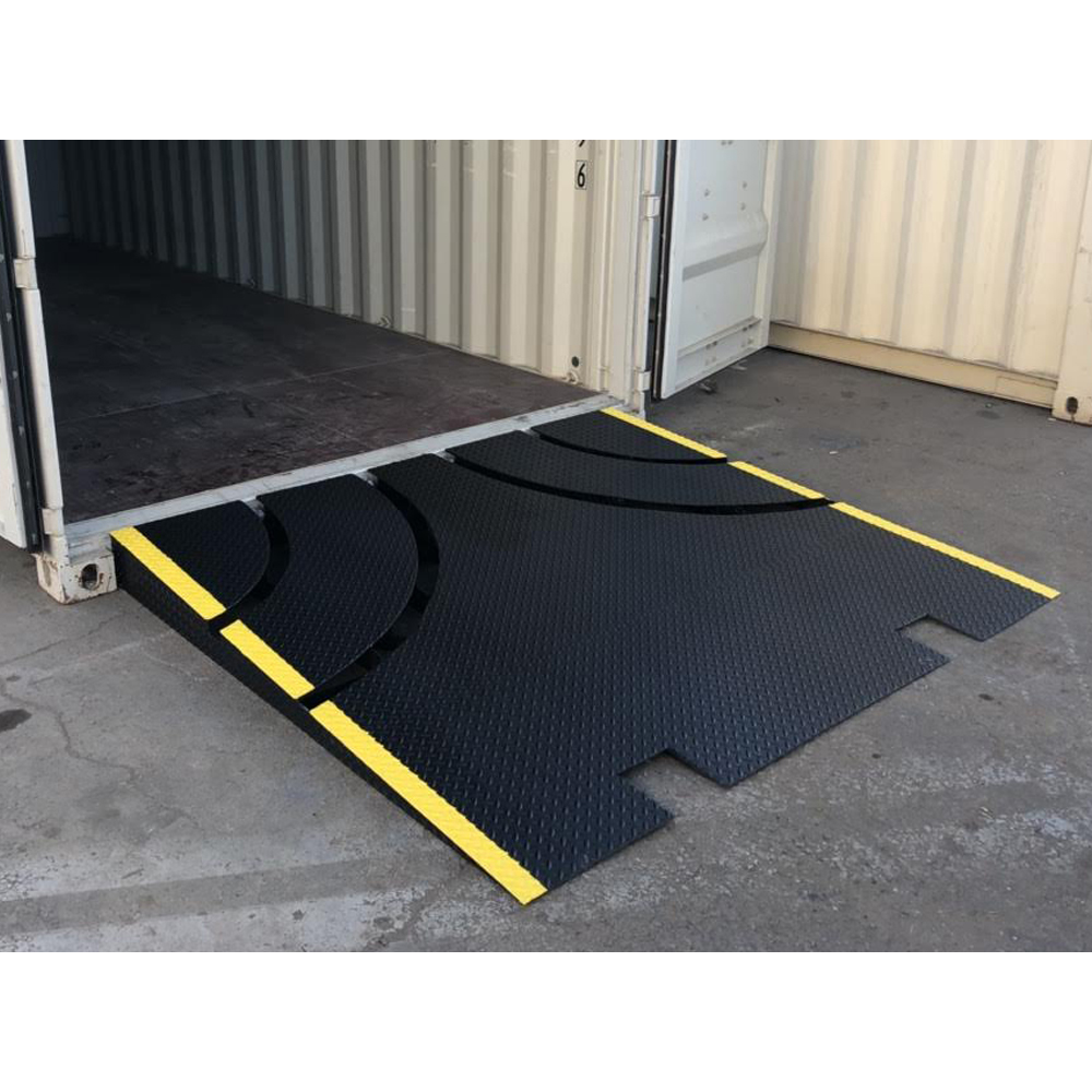 CF-CRSD65 Container Ramp Swing Door