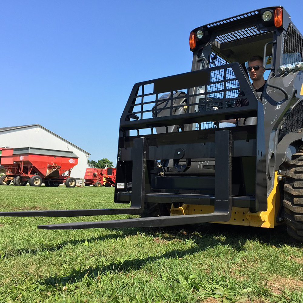 CF-BCF15 Skid Steer Carriage With Forks